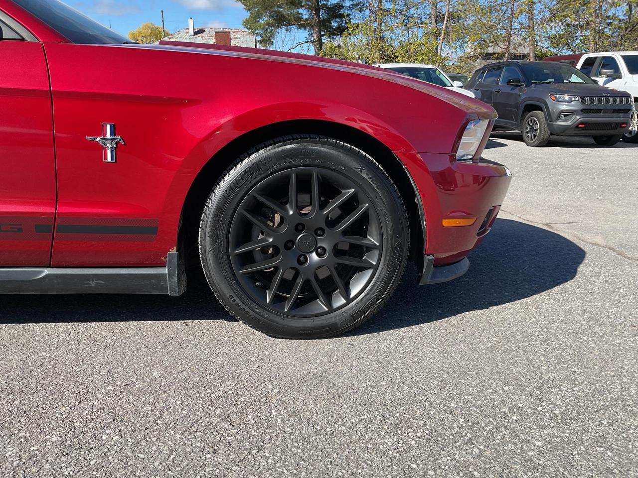 2012 Ford Mustang  Photo
