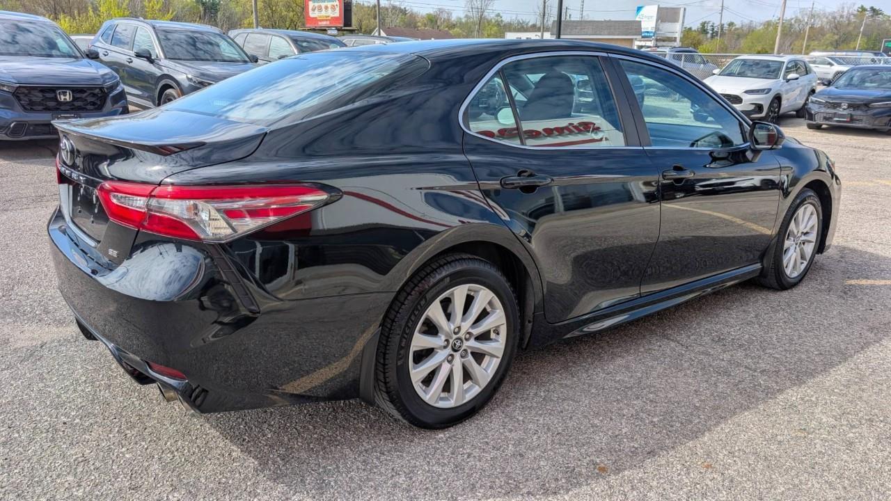 2019 Toyota Camry SE 4dr Sedan Photo