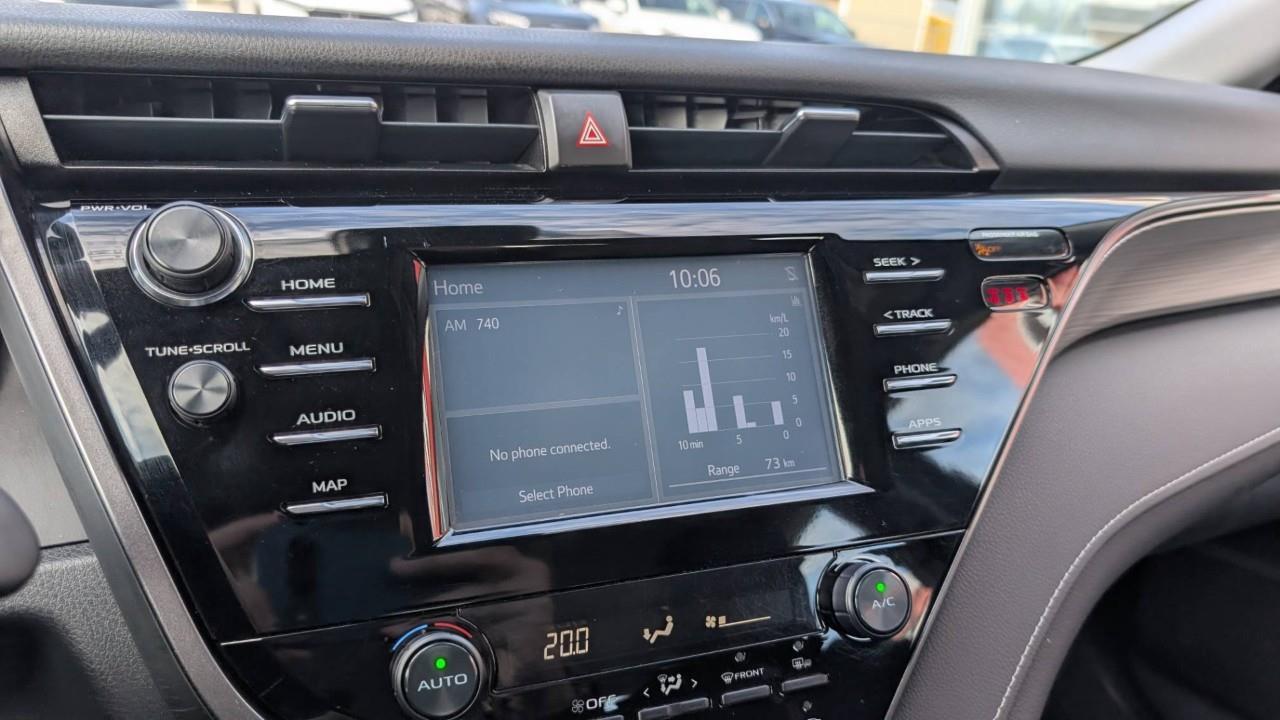2019 Toyota Camry SE 4dr Sedan Photo