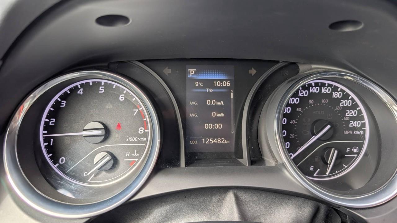 2019 Toyota Camry SE 4dr Sedan Photo