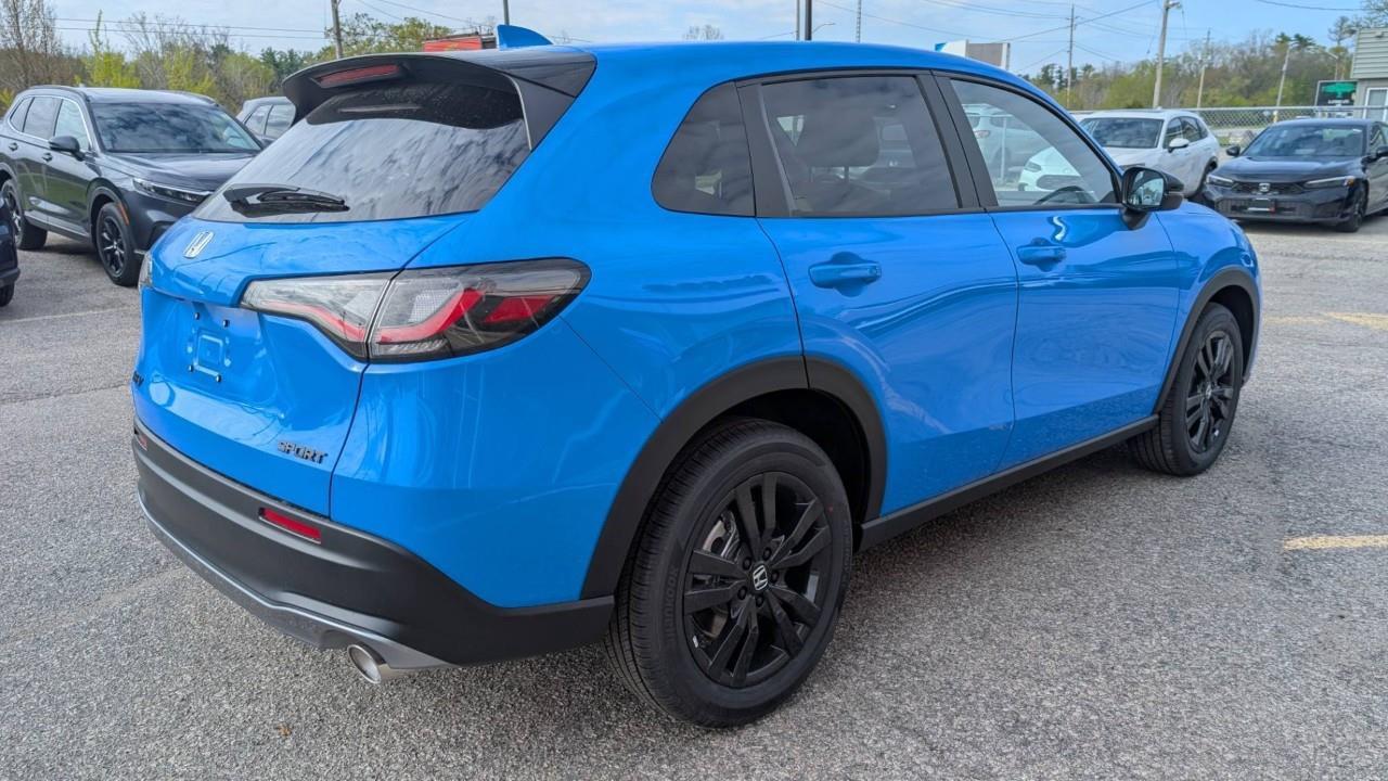 2027 Honda HR-V  Photo4