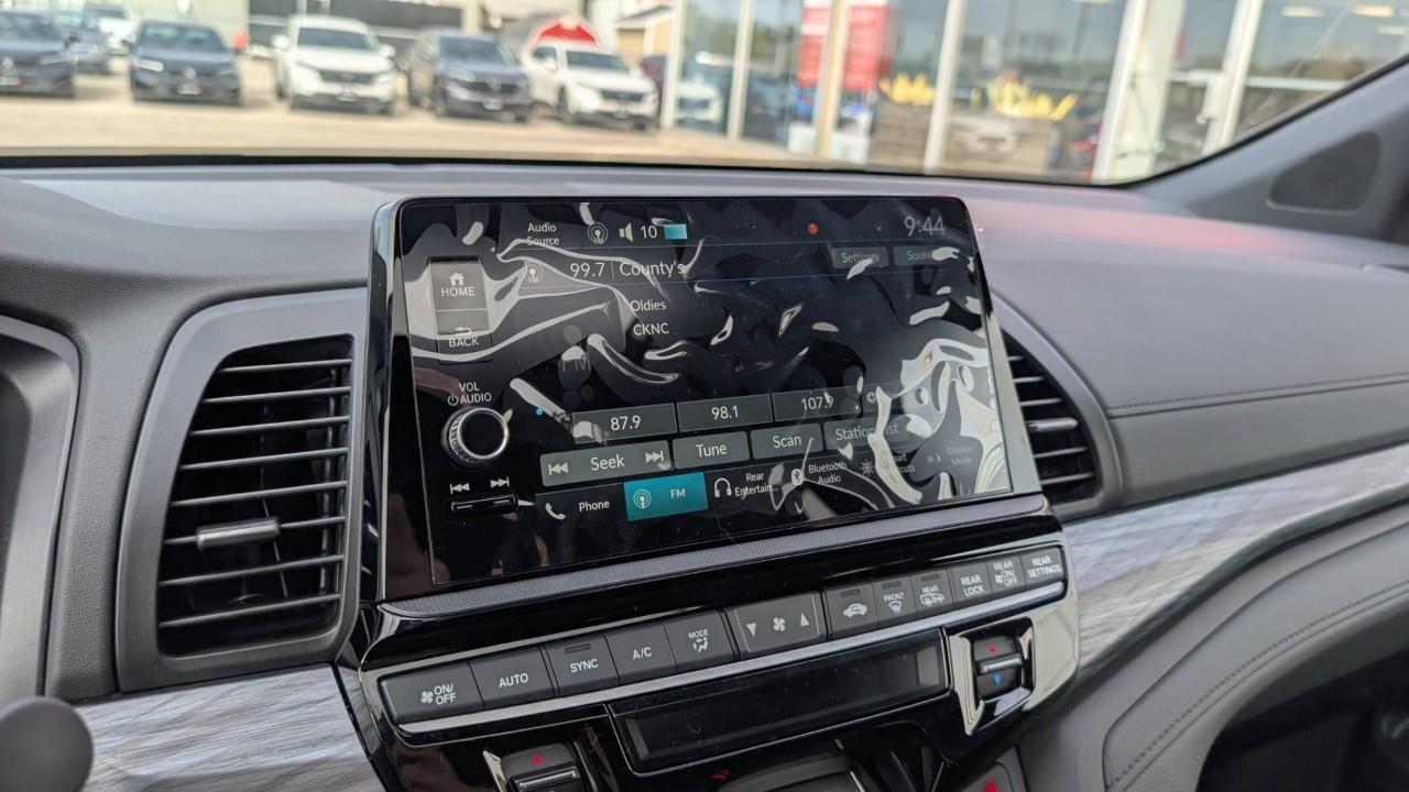2026 Honda Odyssey Sport-L Passenger Van Photo