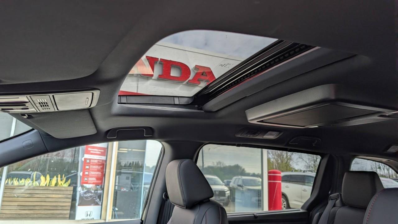 2026 Honda Odyssey Sport-L Passenger Van Photo