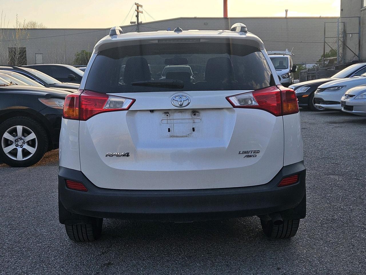 2014 Toyota RAV4 AWD, Limited, Nav, Camera, Leather, Sunroof, No Ac Photo