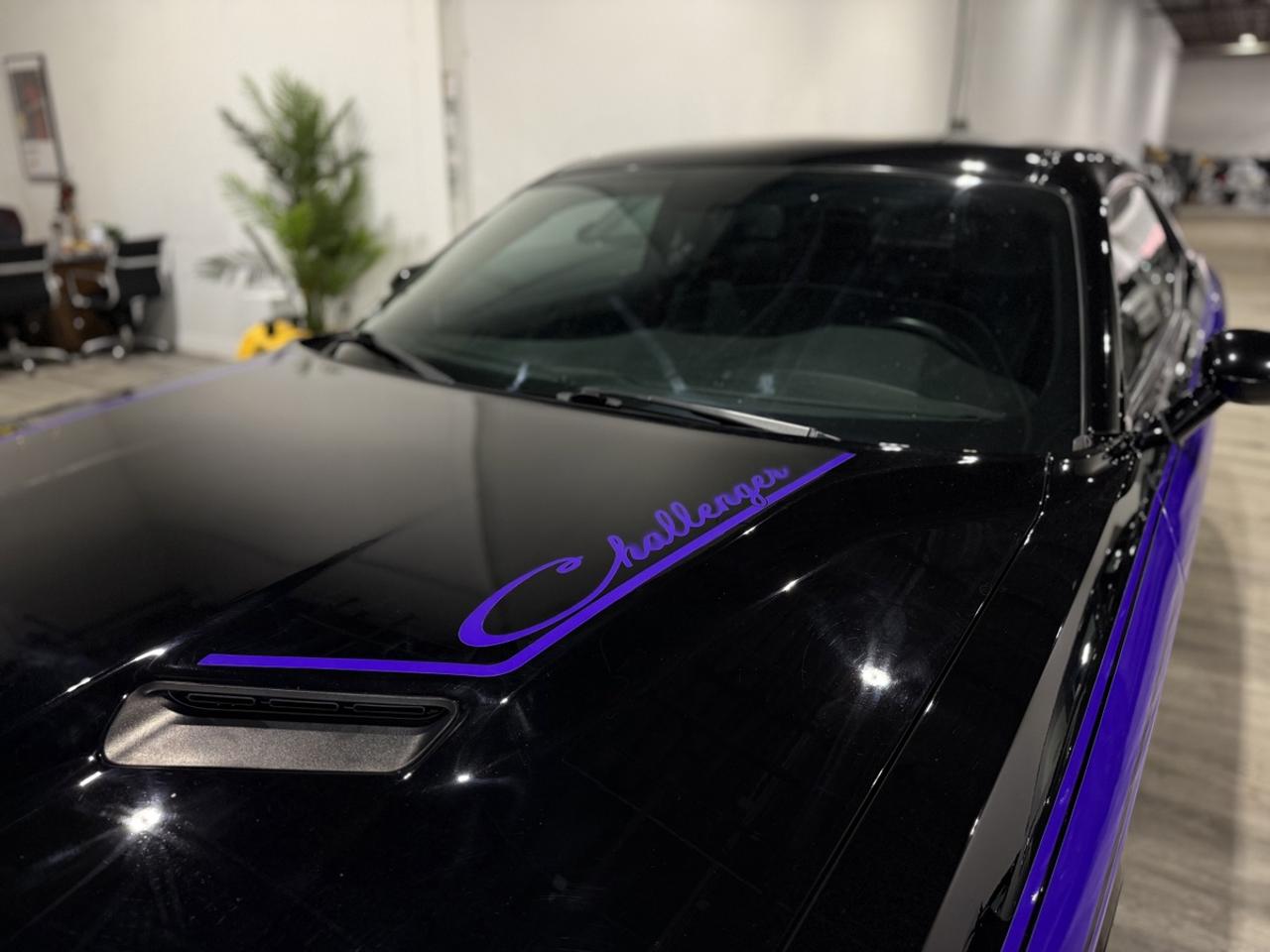 2019 Dodge Challenger Plus AWD||Vented & Heated Leather||Sunroof|| Photo