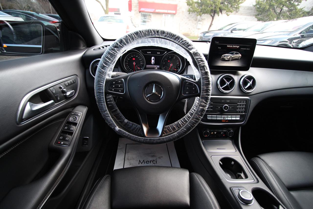 2017 Mercedes-Benz CLA-Class CLA250 Photo
