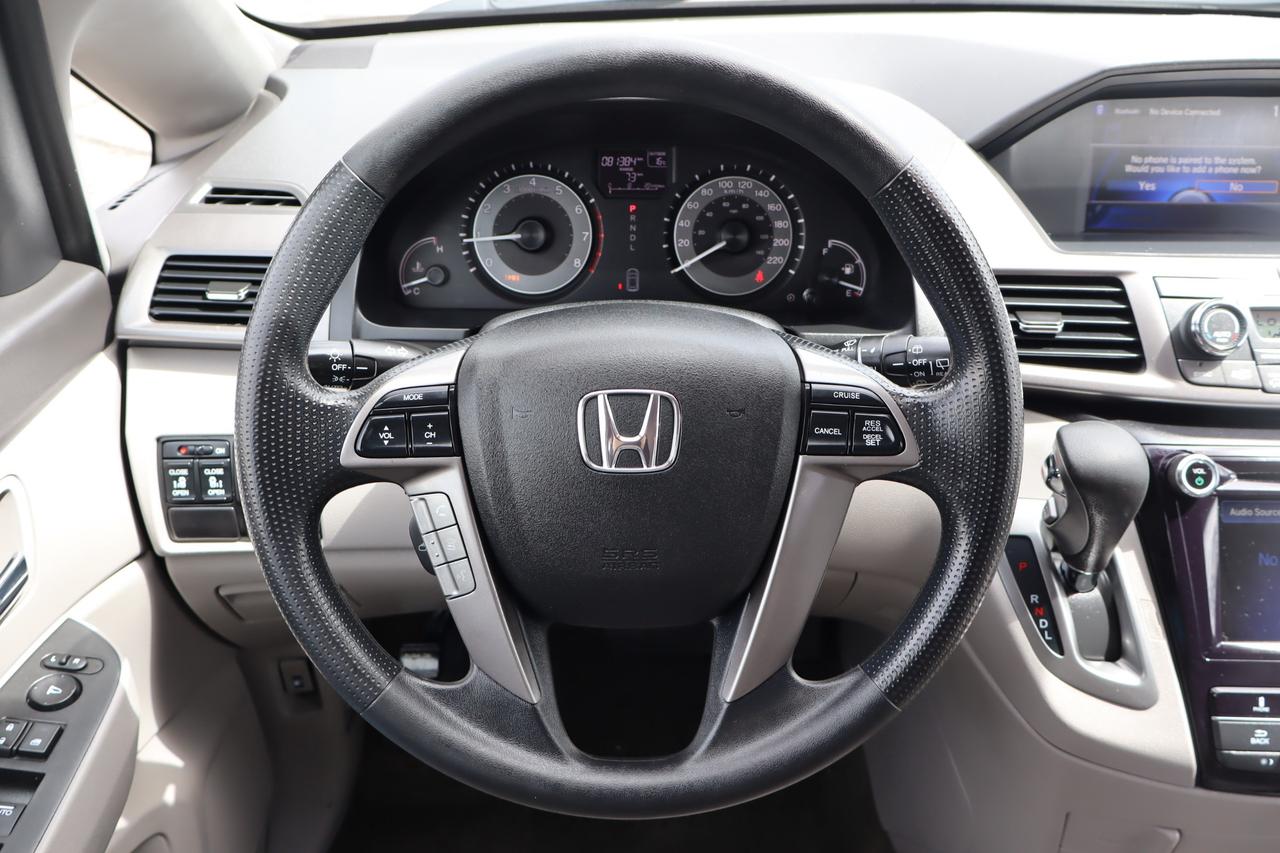 2017 Honda Odyssey EX (A6) Passenger Van Photo