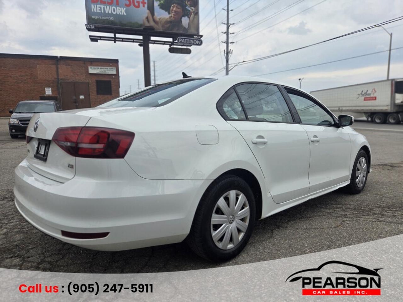 2016 Volkswagen Jetta Trendline Photo