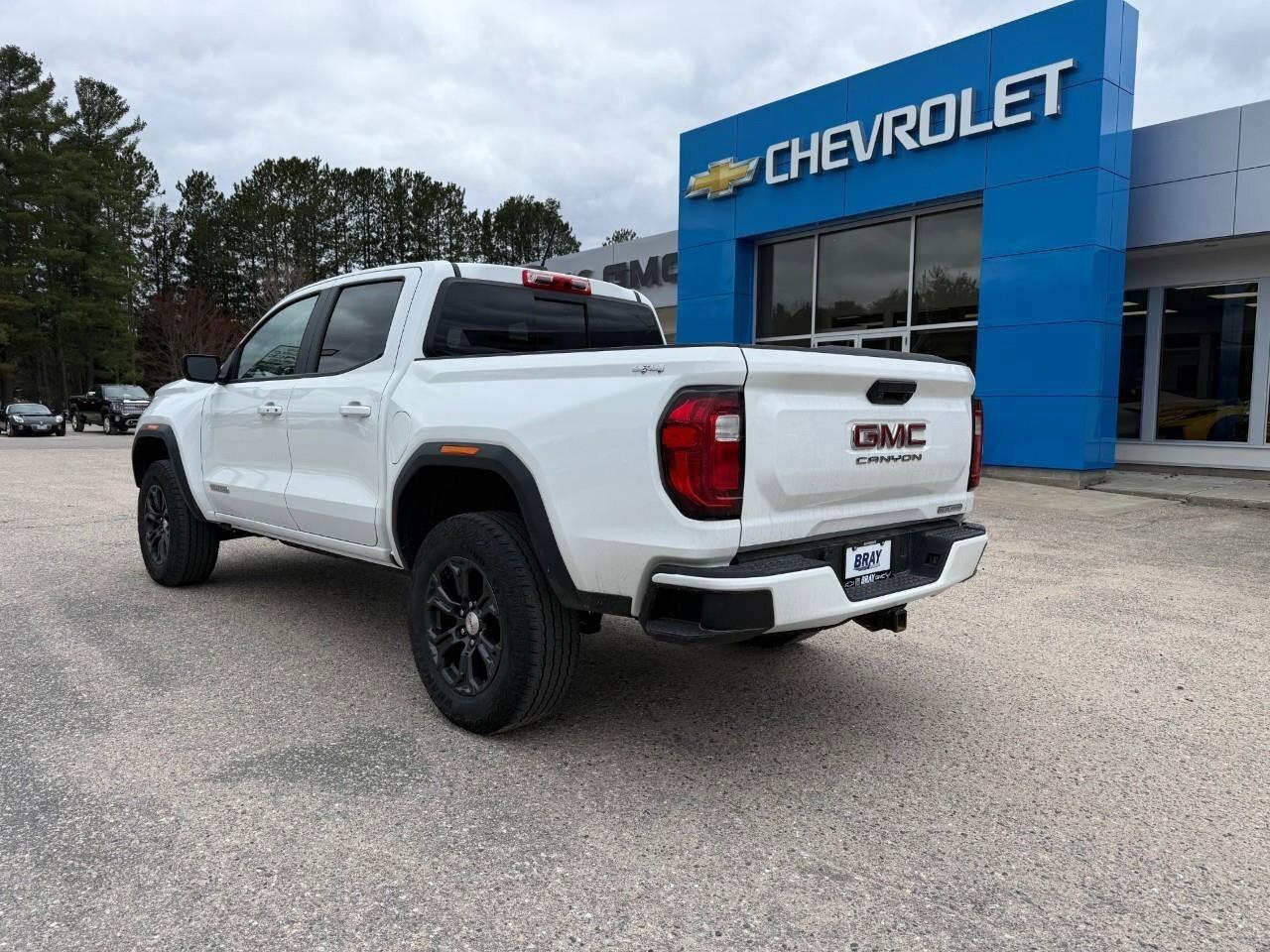 2024 GMC Canyon 4WD Crew Cab Elevation Photo