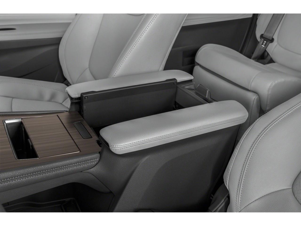 2026 Toyota Sienna LIMITED 7-Passenger AWD Photo
