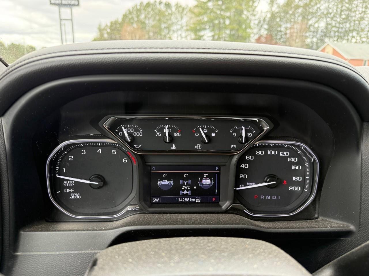 2021 GMC Sierra 1500 AT4 RUNNING BOARDS. TONNEAU COVER. OFF ROAD SUSPEN Photo