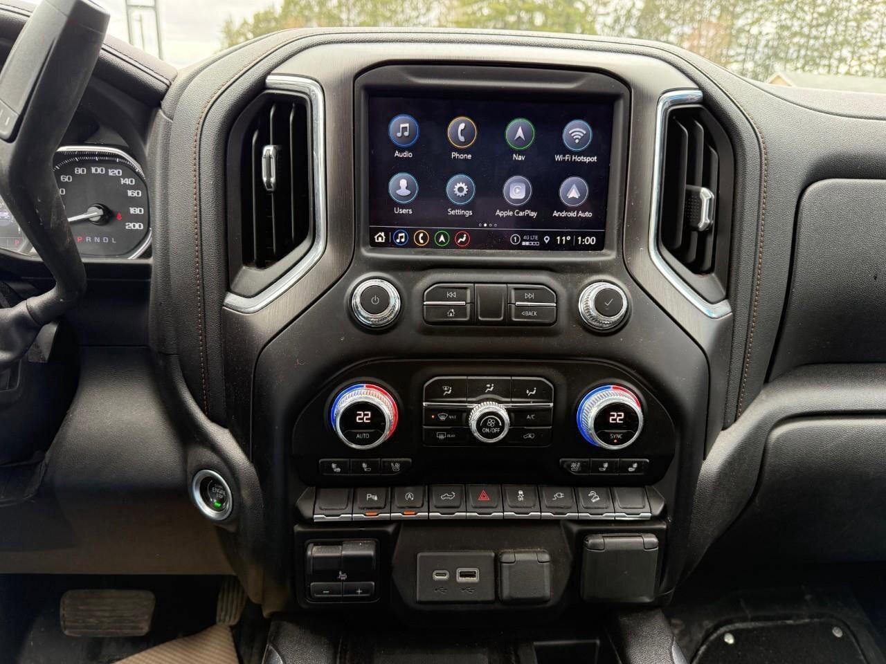 2021 GMC Sierra 1500 AT4 RUNNING BOARDS. TONNEAU COVER. OFF ROAD SUSPEN Photo