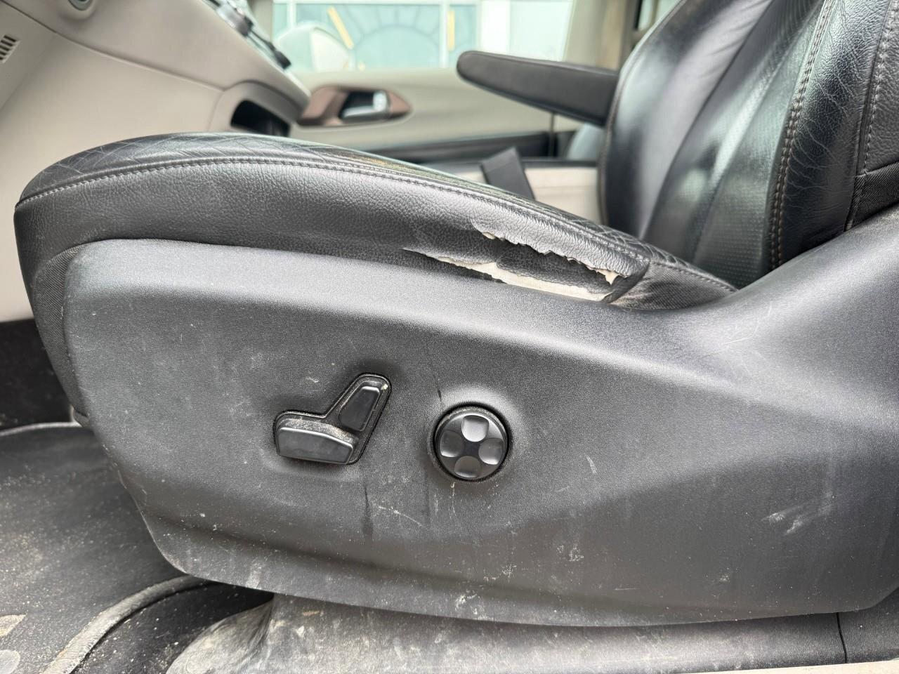 2017 Chrysler Pacifica 4DR WGN TOURING-L PLUS Photo