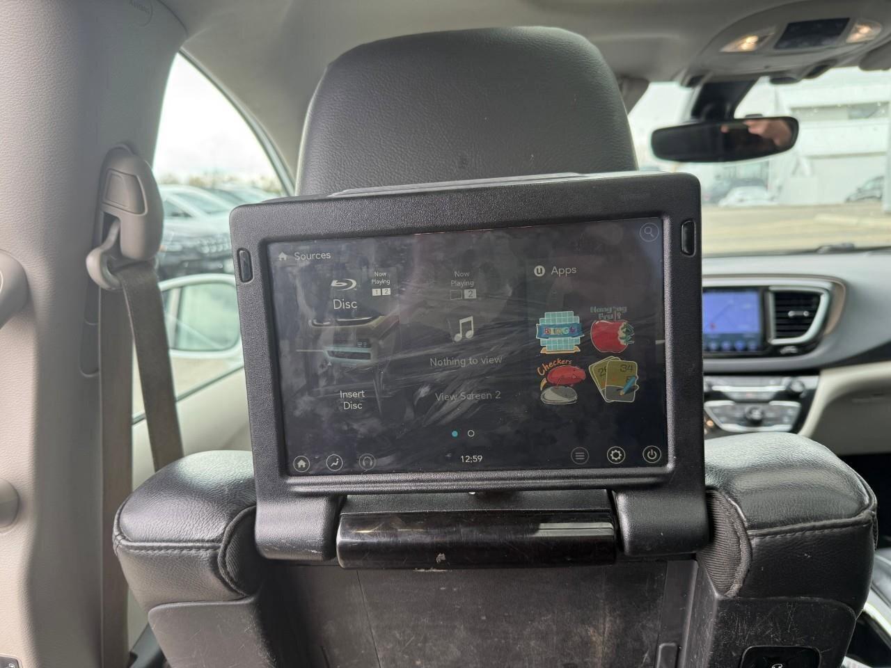 2017 Chrysler Pacifica 4DR WGN TOURING-L PLUS Photo
