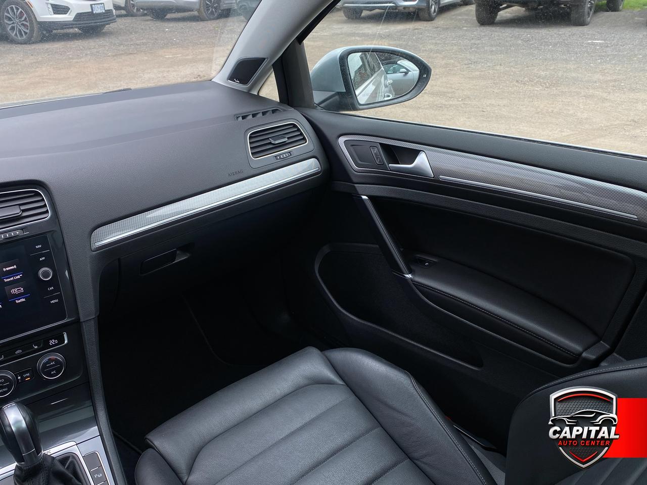 2018 Volkswagen Golf Alltrack S Photo