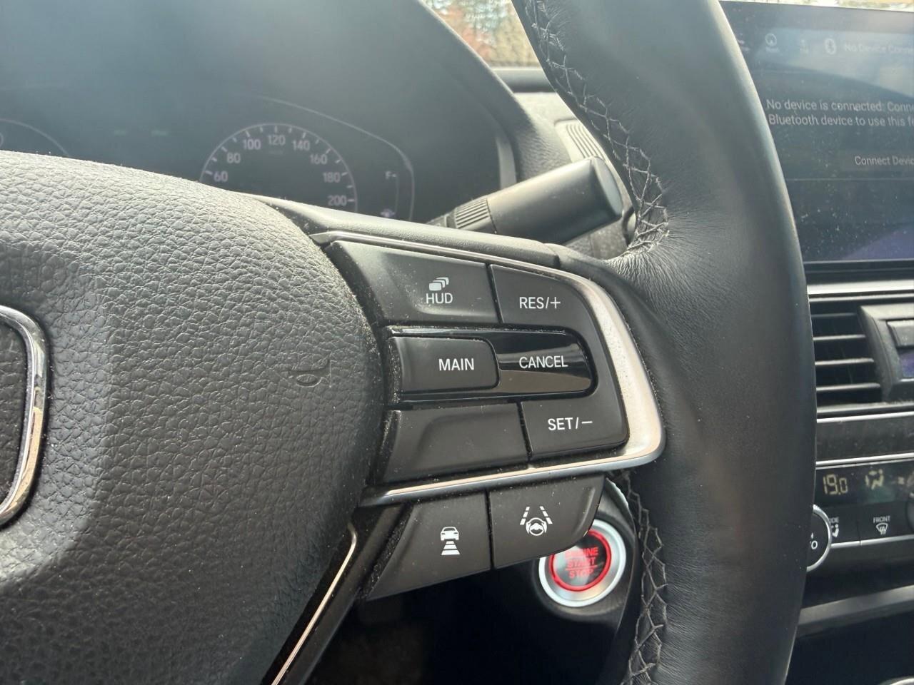2019 Honda Accord Sedan Touring CVT Photo