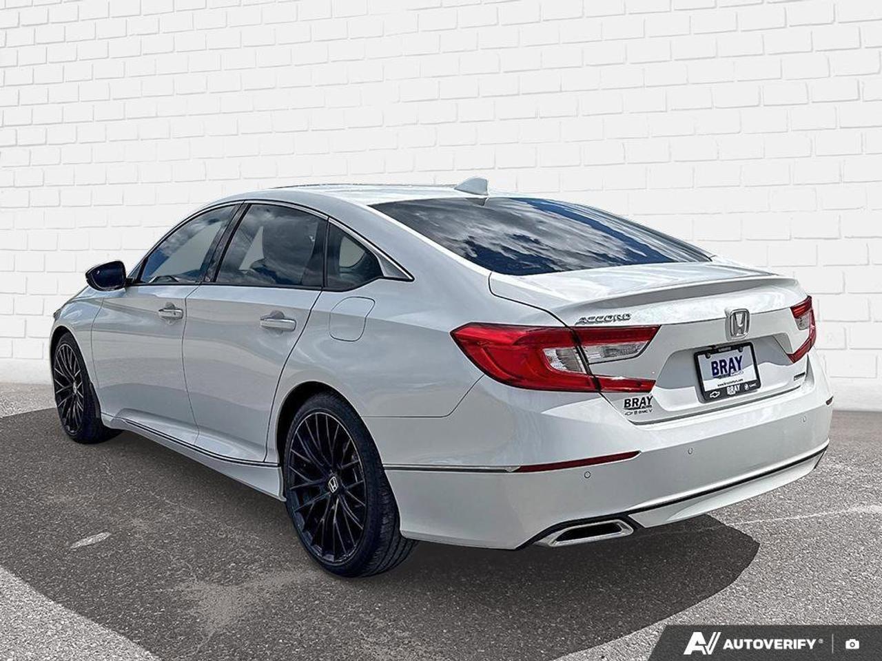 2019 Honda Accord Sedan Touring SUMMER & WINTER WHEELS AND TIRES. LOADED. Photo