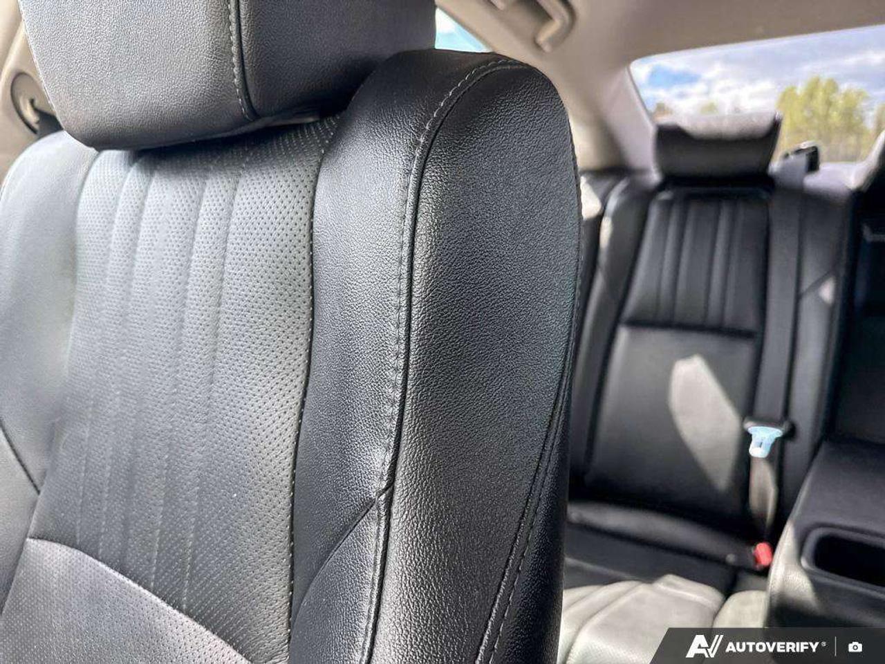 2019 Honda Accord SUMMER & WINTER WHEELS AND TIRES. LOADED. CERTIFIED. Photo