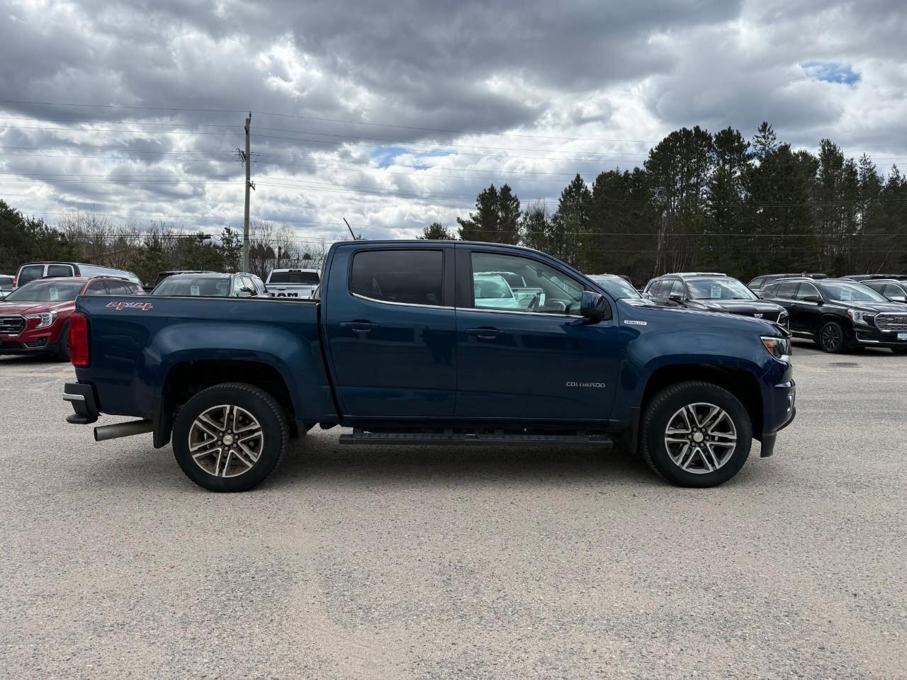 2020 Chevrolet Colorado 4WD LT HEAVY DUTY TRAILERING PKG. SPRAY IN BEDLINE Photo