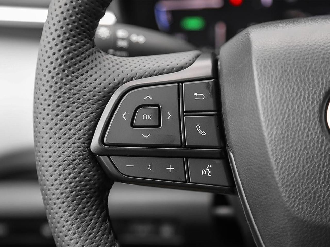 2026 Toyota Sienna LE 8-Passenger AWD Photo