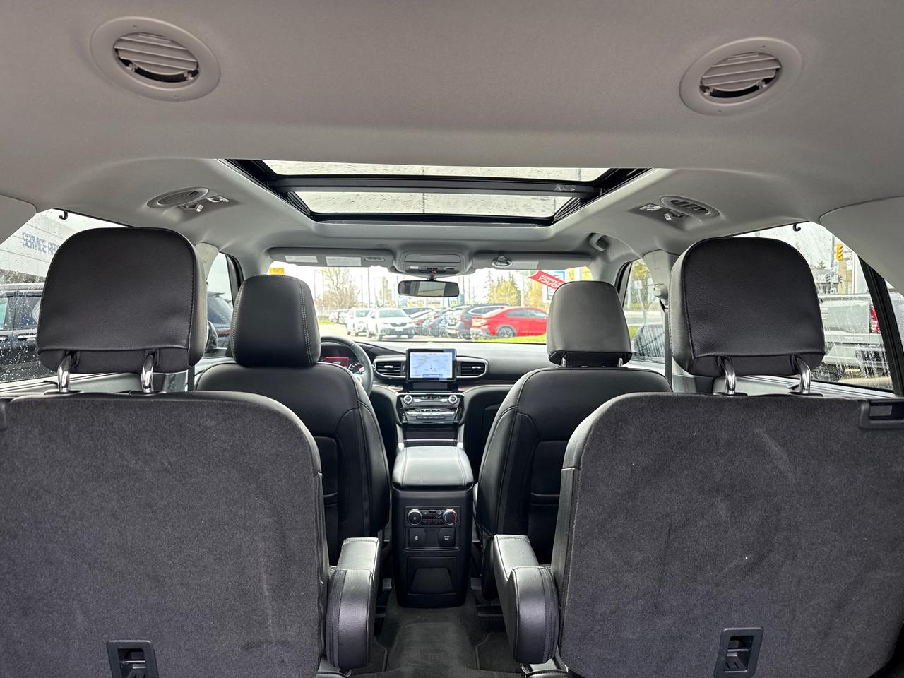 2022 Ford Explorer Limited 4dr 4x4 Photo