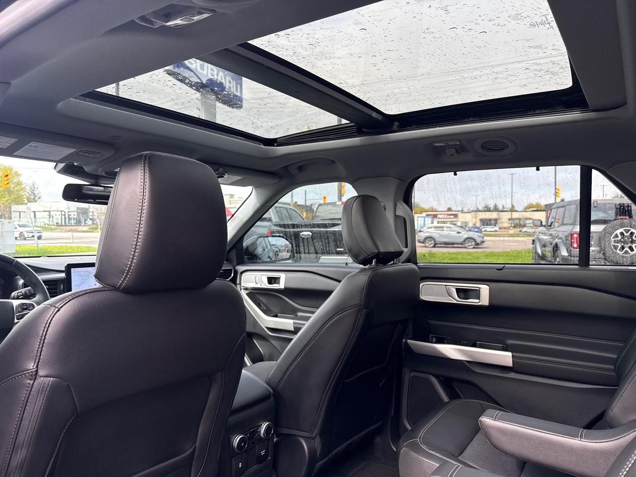 2022 Ford Explorer Limited 4dr 4x4 Photo
