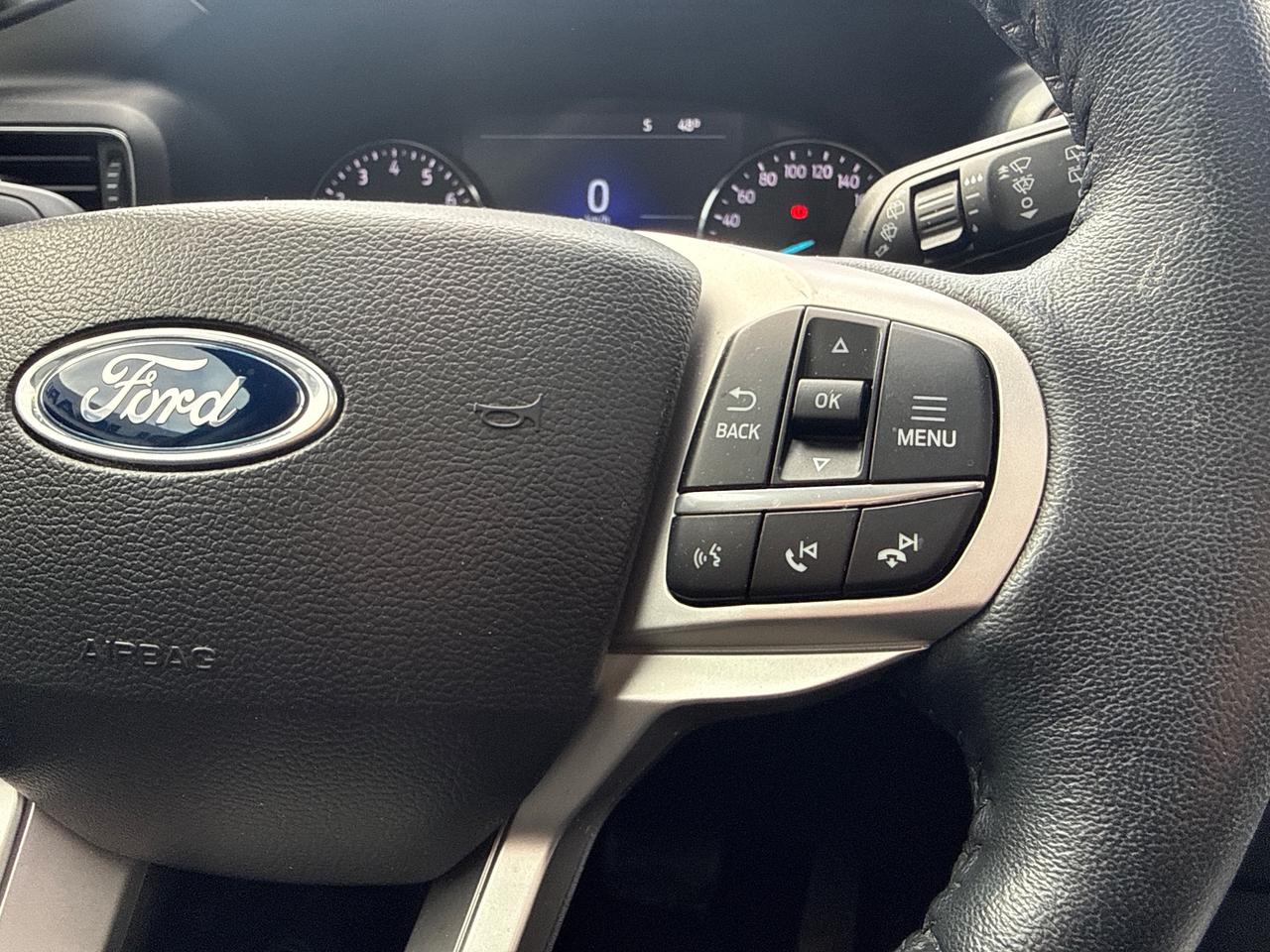 2022 Ford Explorer Limited 4dr 4x4 Photo
