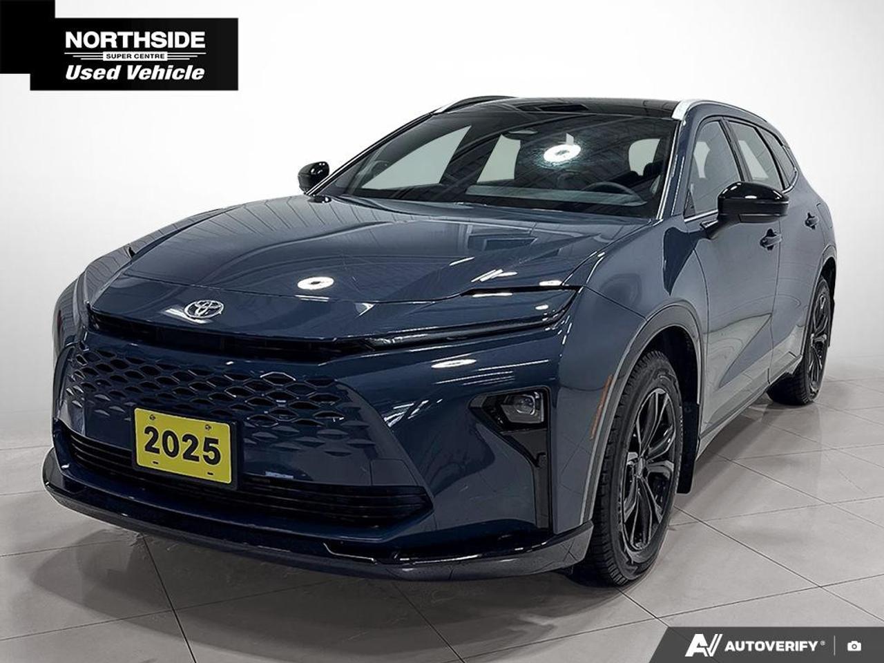 2025 Toyota Crown Signia Limited AWD Photo