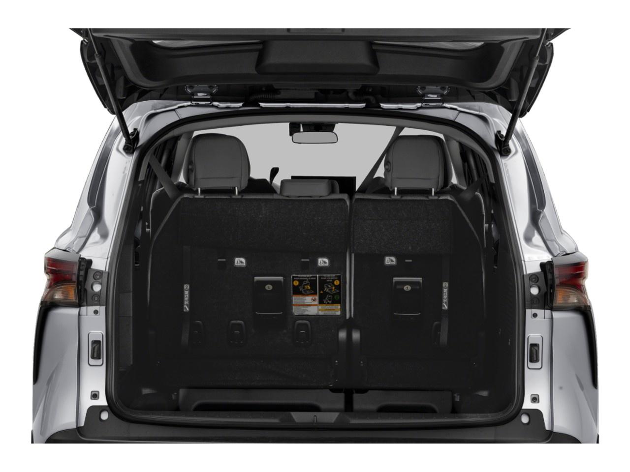 2026 Toyota Sienna LE 8-Passenger AWD Photo