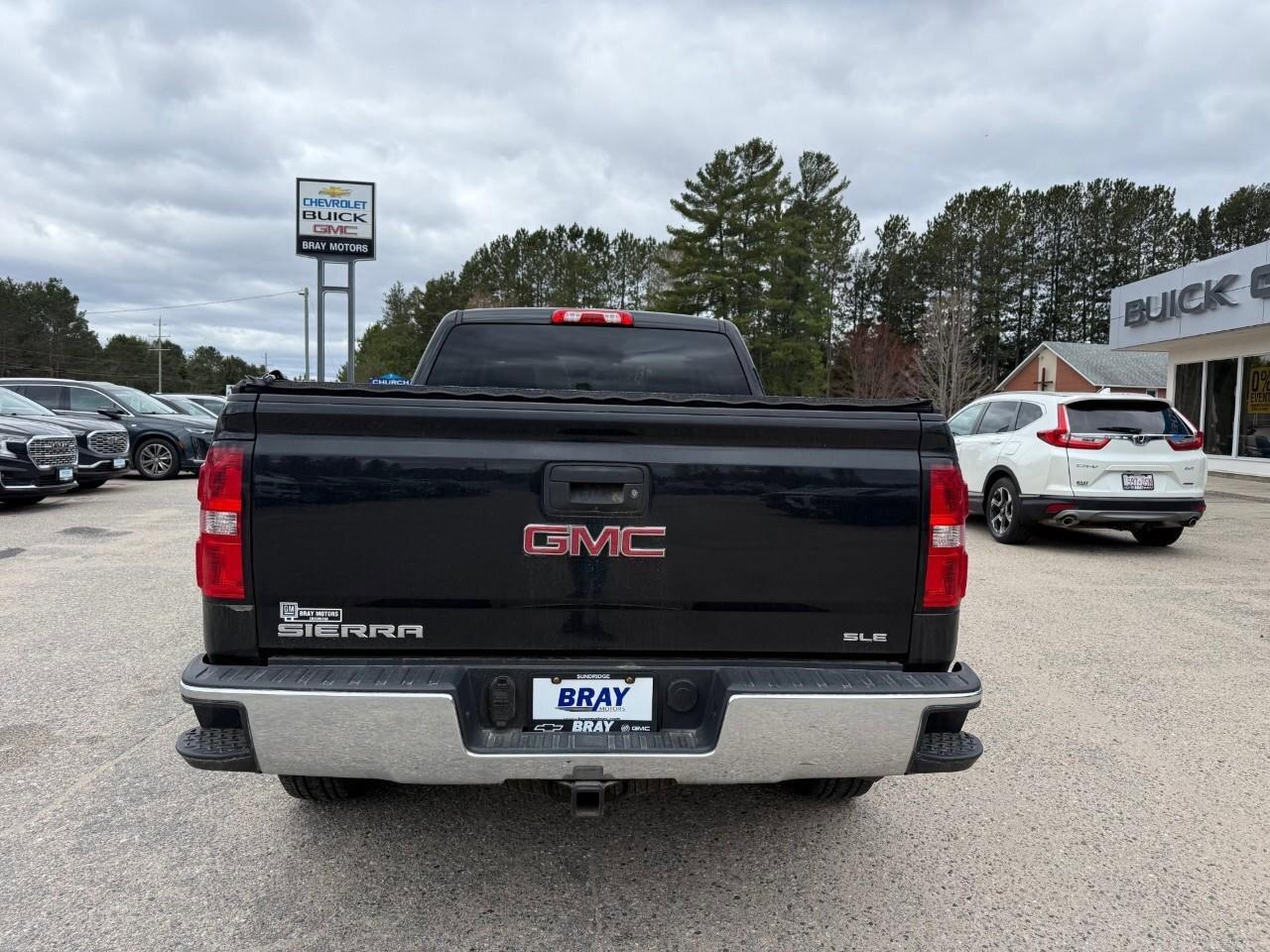 2017 GMC Sierra 1500 SLE RUNNING BOARDS. ALL WEATHER MATS. TRAILERING P Photo