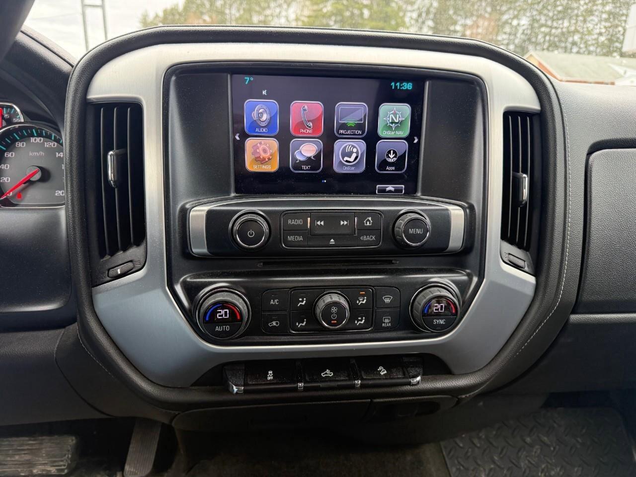 2017 GMC Sierra 1500 SLE RUNNING BOARDS. ALL WEATHER MATS. TRAILERING P Photo
