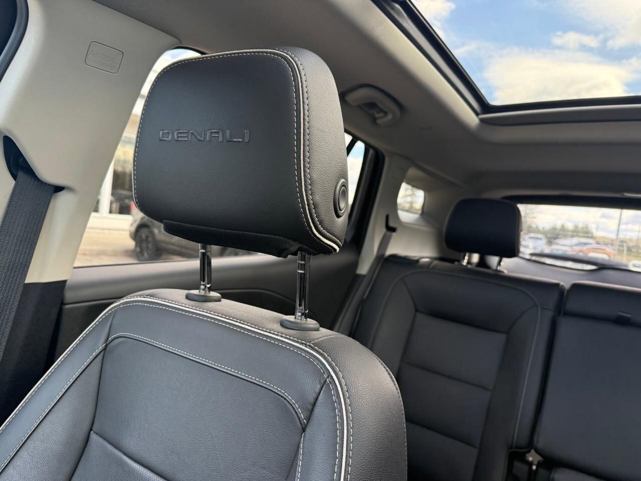 2019 GMC Terrain Denali LEATHER. SUNROOF. BOSE AUDIO SYSTEM. Photo