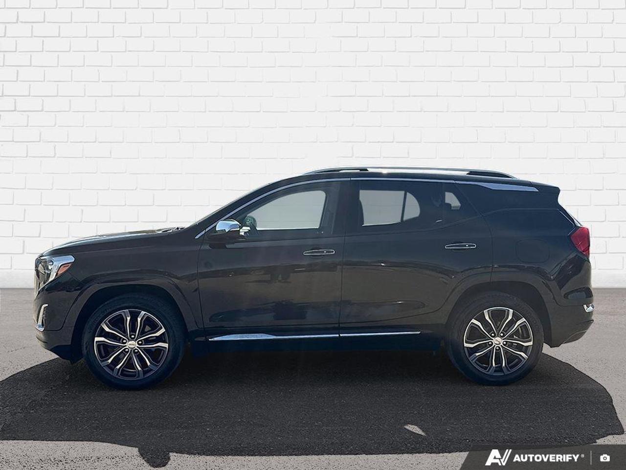2019 GMC Terrain Denali WIRELESS CHARGING. SUNROOF. BOSE AUDIO SYST Photo