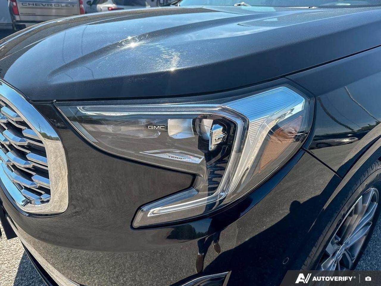 2019 GMC Terrain Denali WIRELESS CHARGING. SUNROOF. BOSE AUDIO SYST Photo