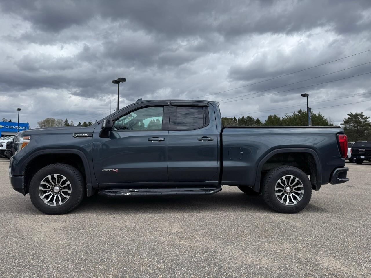 2019 GMC Sierra 1500 4WD Double Cab 147  AT4 Photo