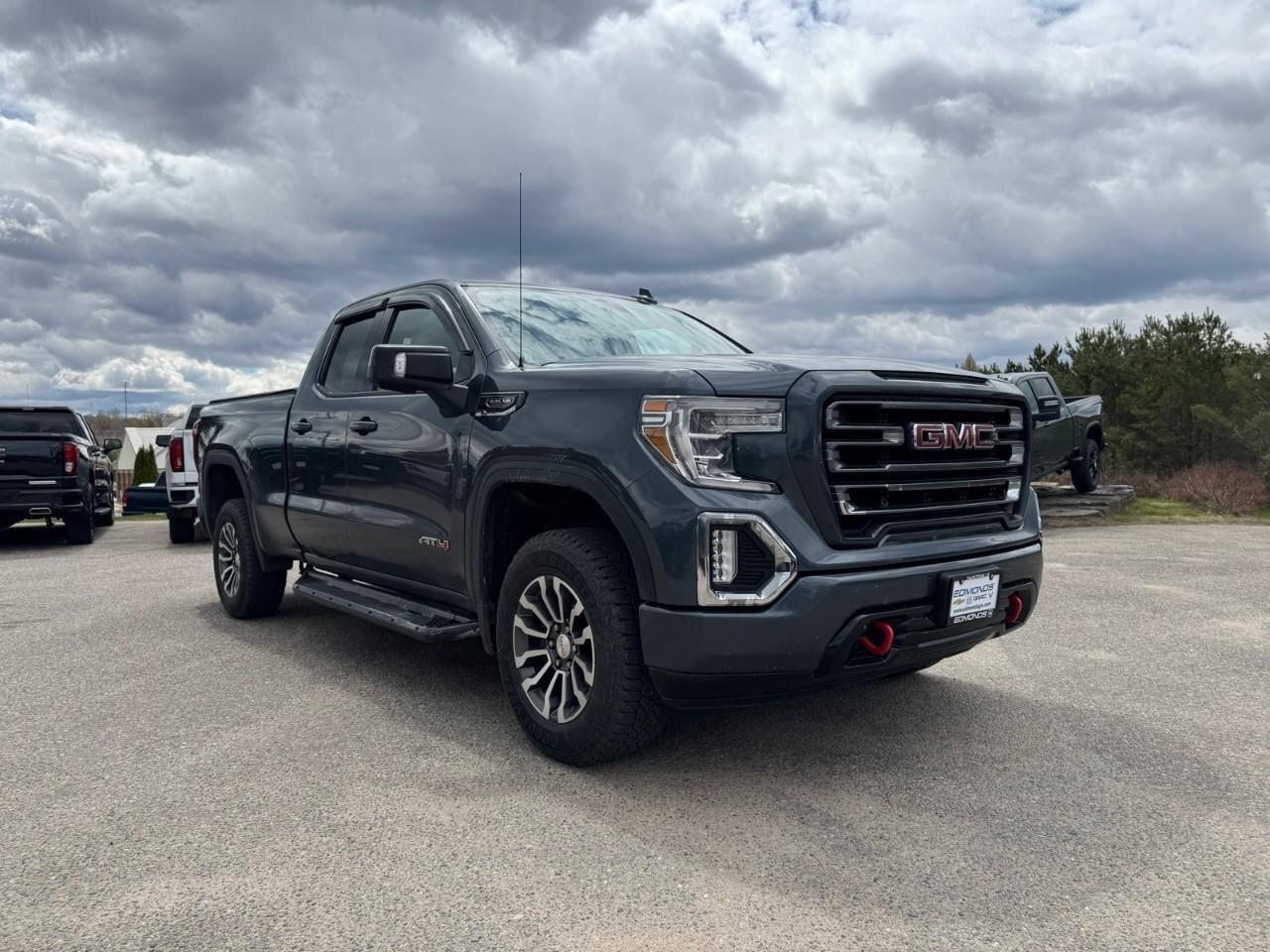 2019 GMC Sierra 1500 4WD Double Cab 147  AT4 Photo