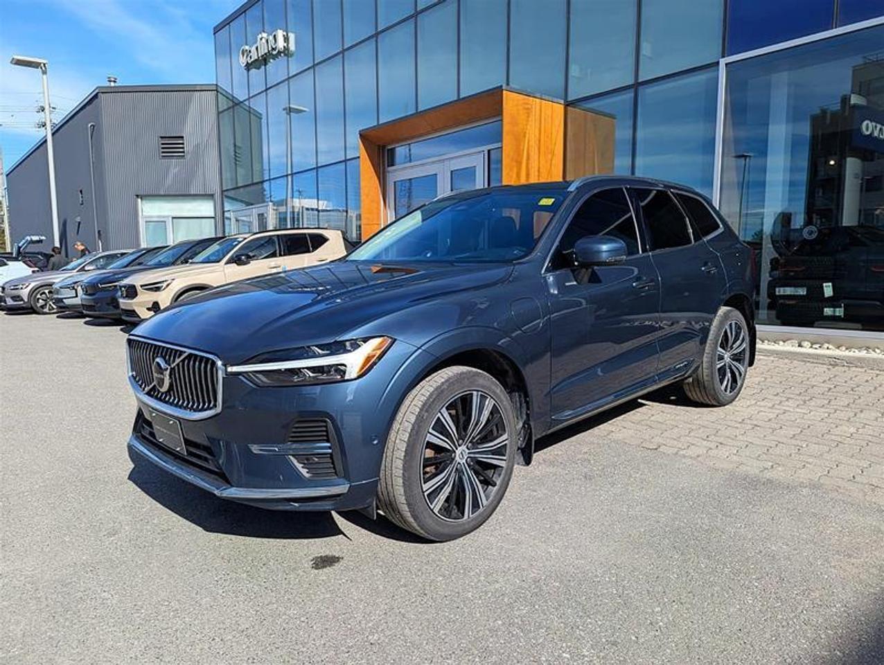 2022 Volvo XC60 T8 Inscription   B&W   Massage   AWD   Clean Photo