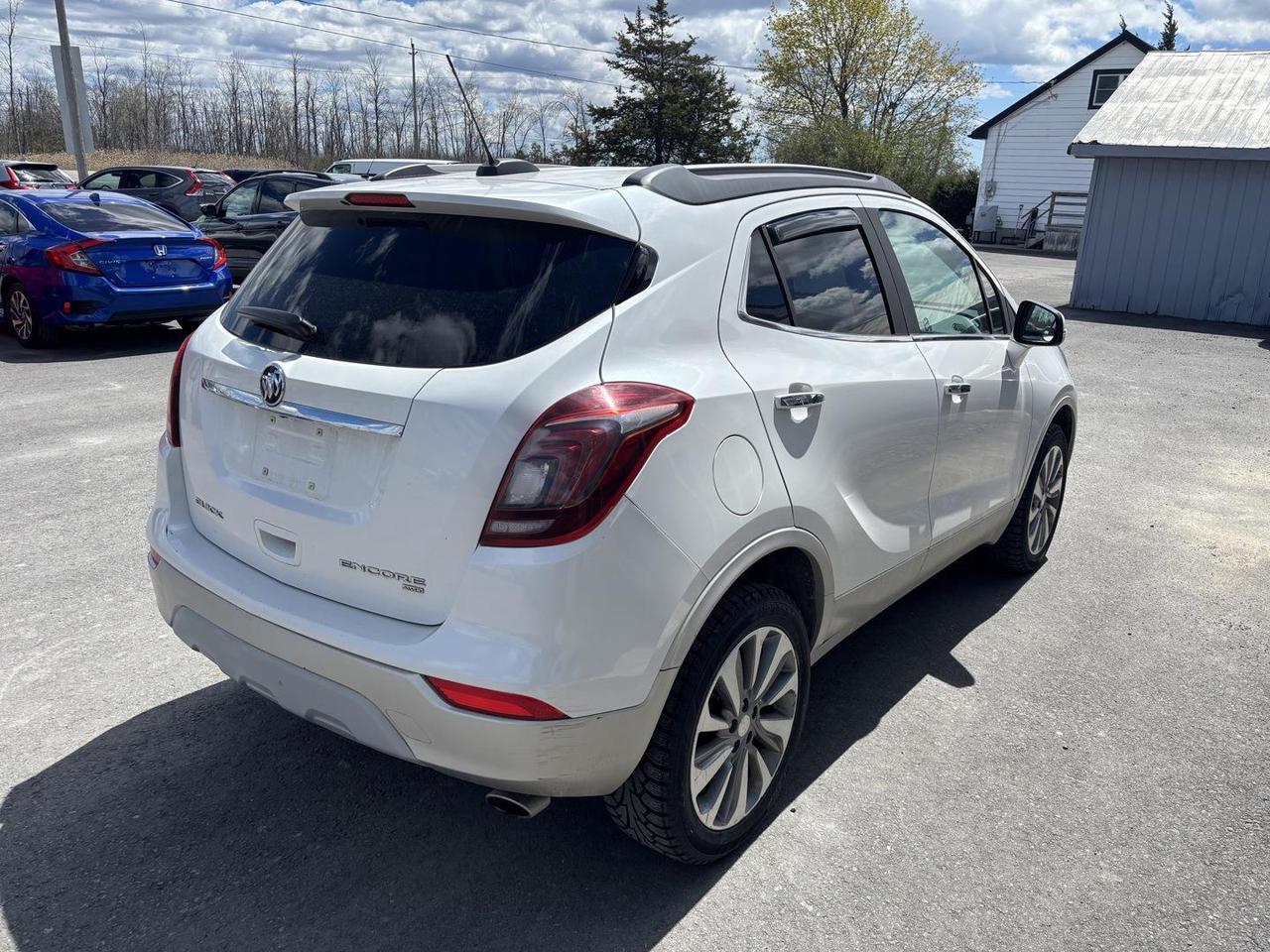 2018 Buick Encore Preferred All-Wheel Drive Photo4