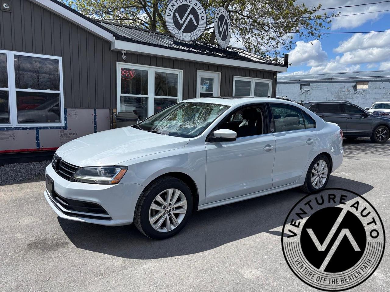 2017 Volkswagen Jetta Wolfburg Edition (A6) 4dr Sedan Photo0