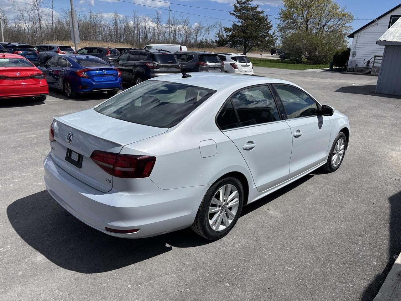 2017 Volkswagen Jetta Wolfburg Edition (A6) 4dr Sedan Photo