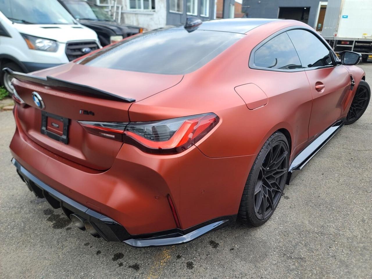 2021 BMW M4 Coupe Photo2