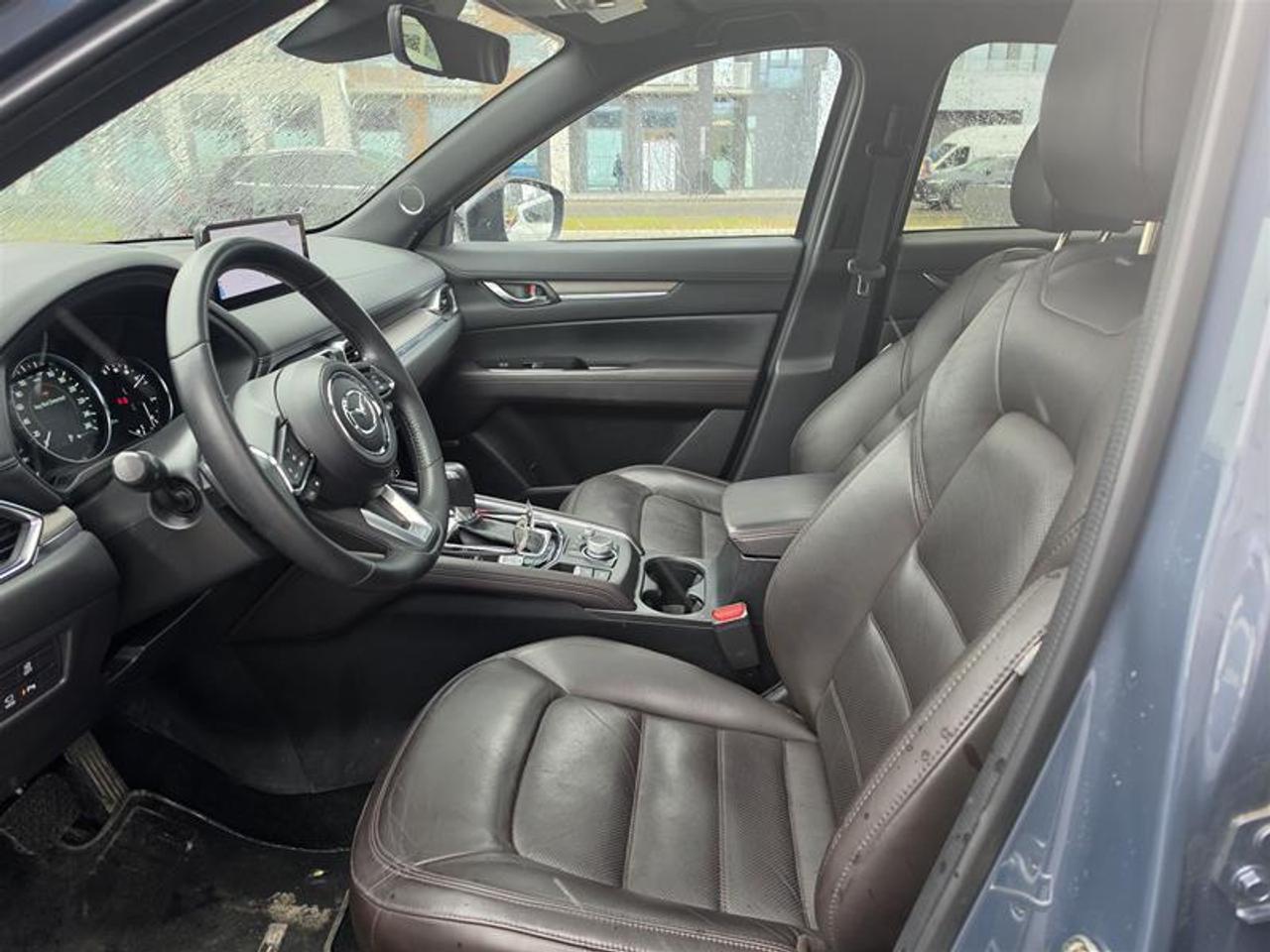 2023 Mazda CX-5 Signature AWD Photo