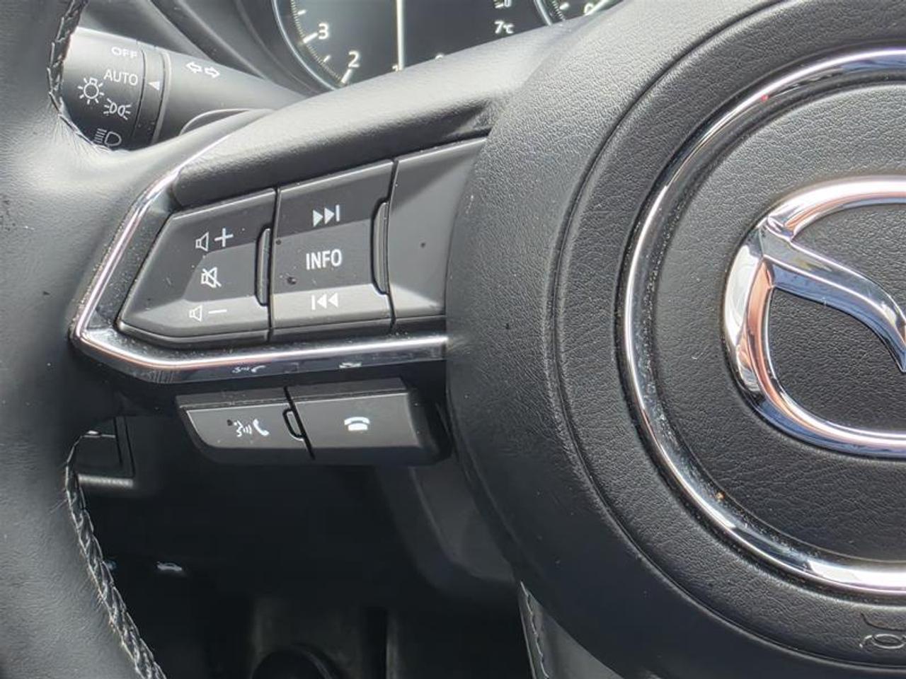 2023 Mazda CX-5 Signature AWD Photo
