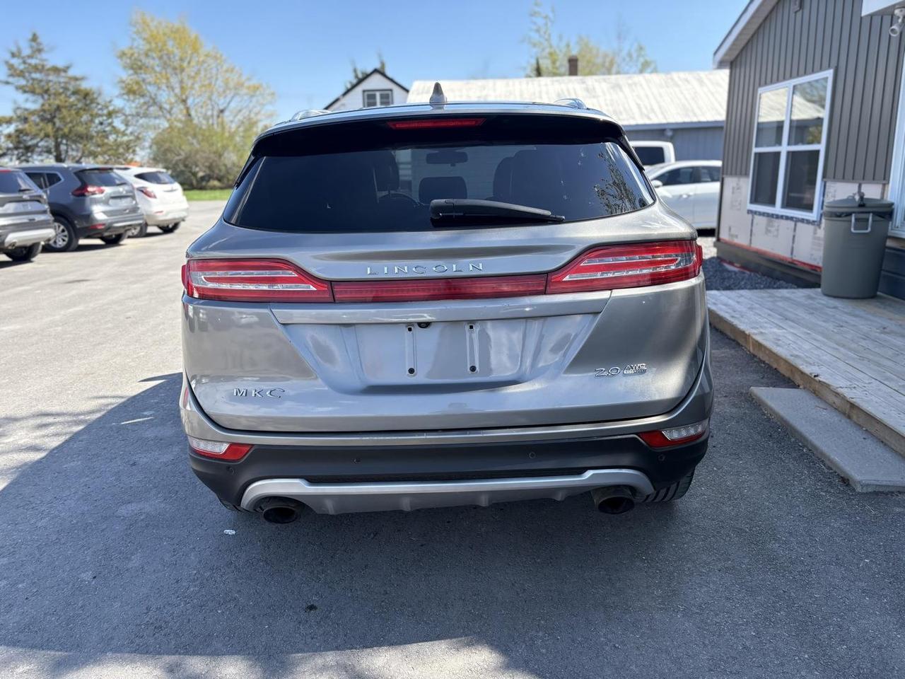 2016 Lincoln MKC Select 4dr All-wheel Drive Photo