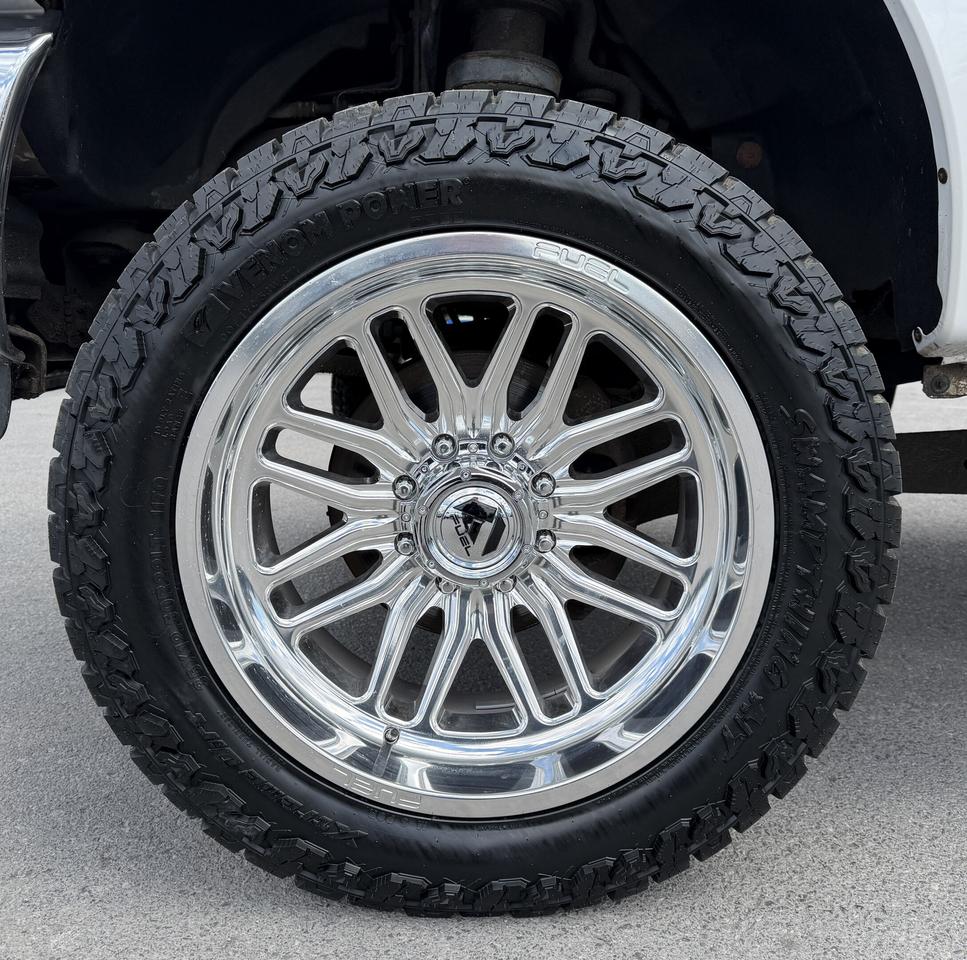 2016 Ford F-250 4WD Crew Cab 156  Lariat Photo