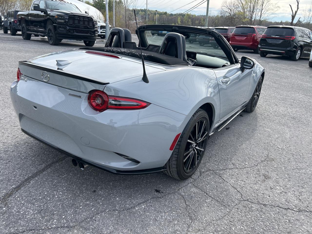 2024 Mazda MX-5 GT Photo