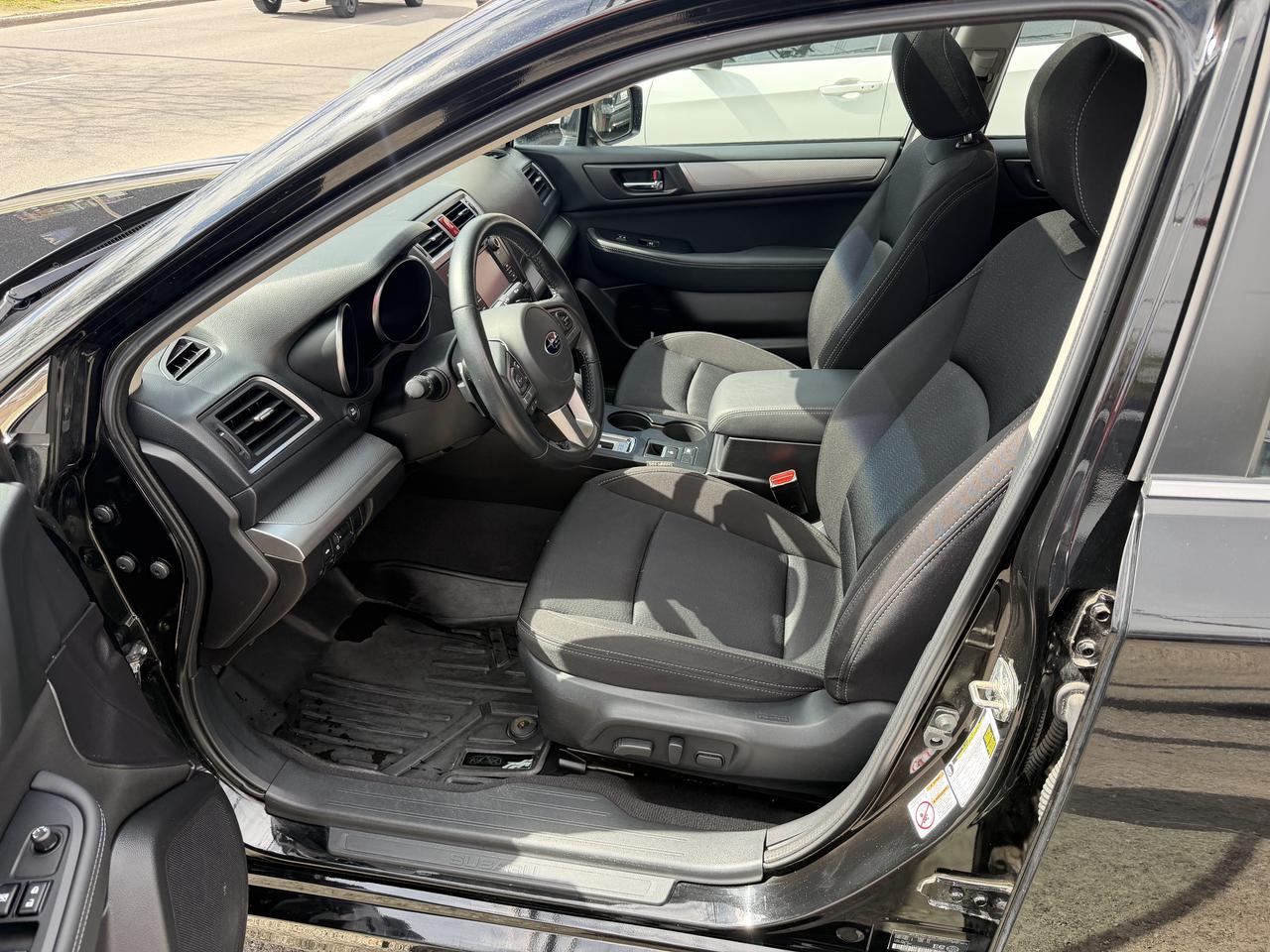 2016 Subaru Legacy Premium Photo