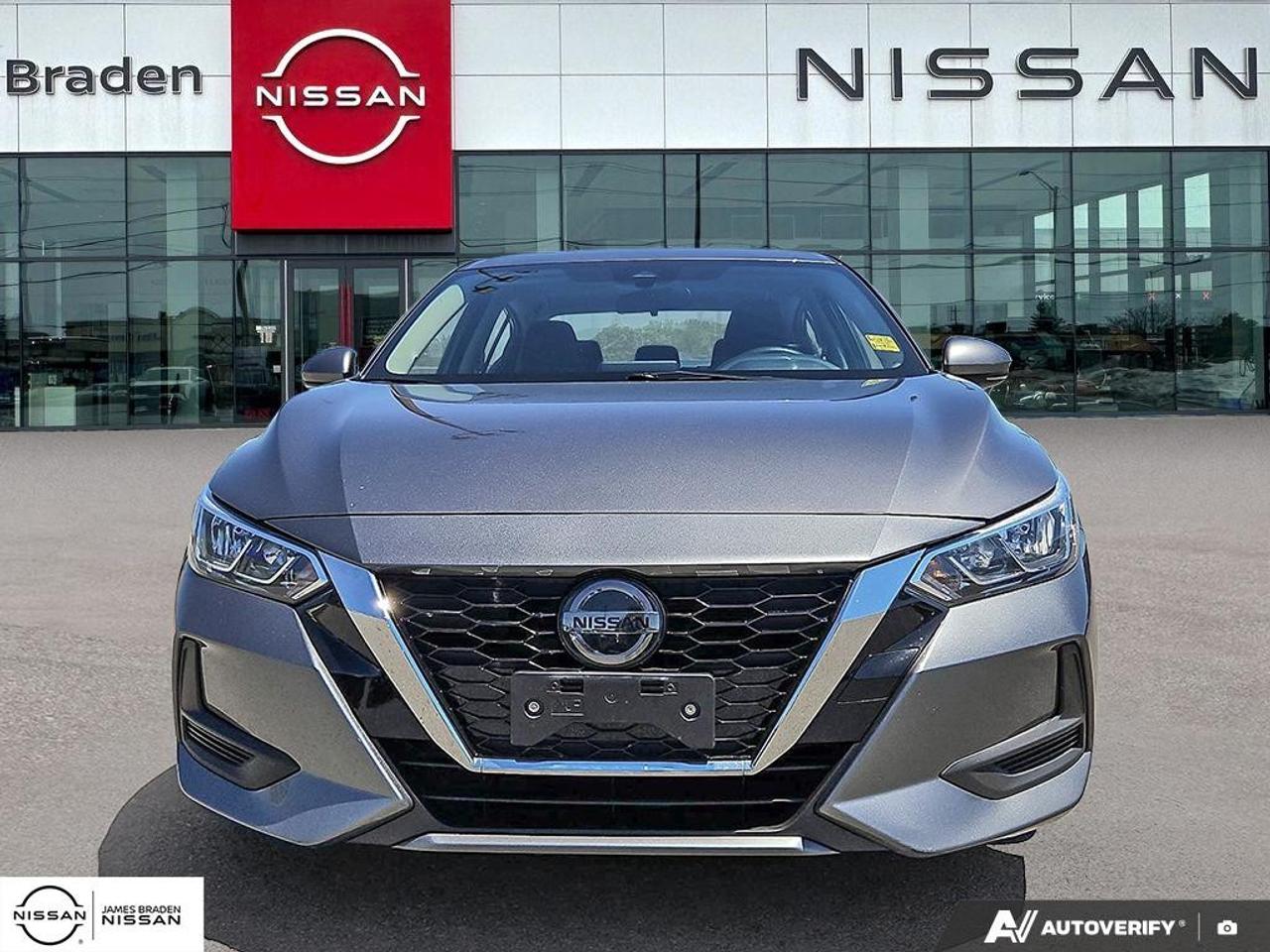 2023 Nissan Sentra SV CVT Photo