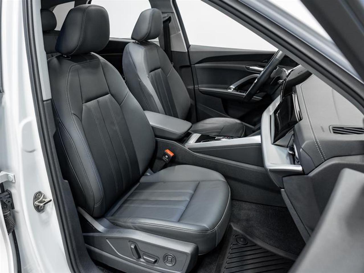 2025 Audi New Q5 2.0T 4dr All-Wheel Drive quattro Sport Utility Photo