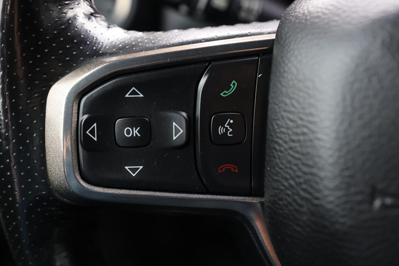 2019 RAM 1500 SPORT-5.7L HEMI-4WD-CREWCAB/R STARTER/BCAM/P SENSO Photo